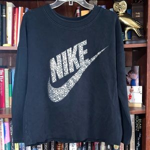 NIKE Black and silver sweatshirt